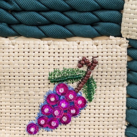 Vintage Beaded Straw Fruits Bag - Picture 11 of 12